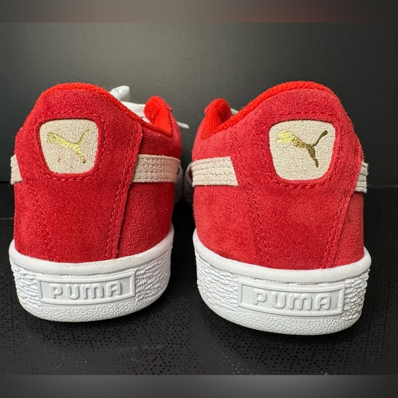 Puma Suede Jr. size 7y “high risk red”  LOOKS NEW - Picture 6 of 15